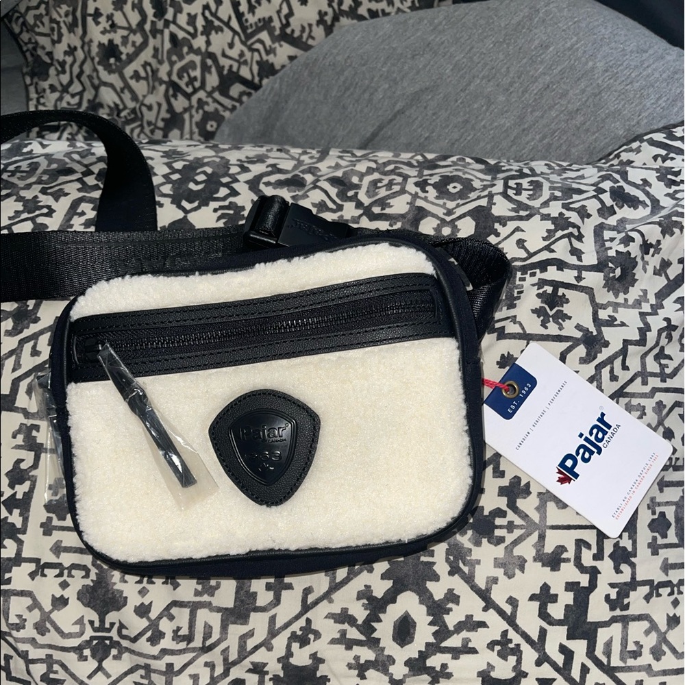 Pajar Canada Fanny Pack
